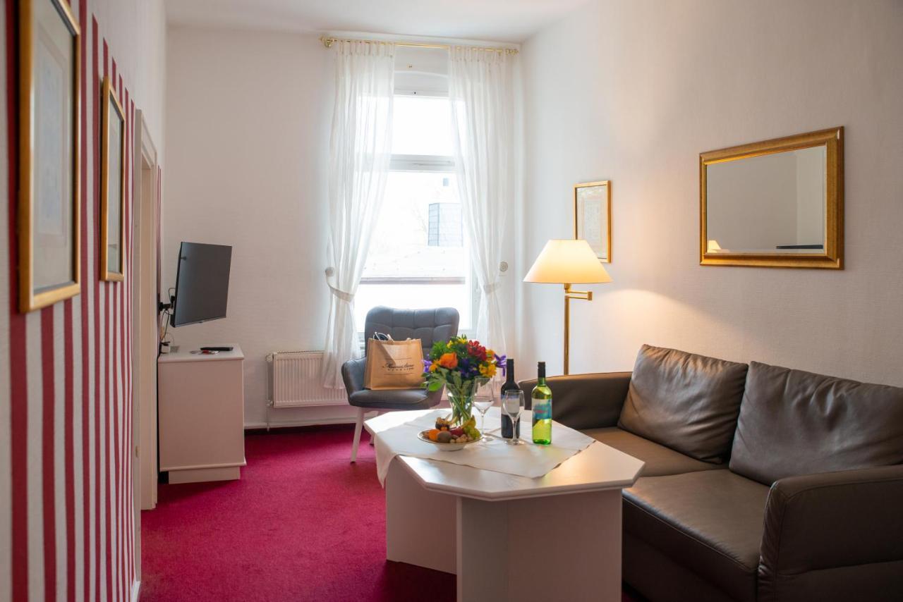 הרינגסדורף Meeressterne Hotel Weisses Schloss מראה חיצוני תמונה