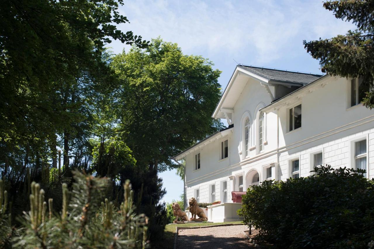 הרינגסדורף Meeressterne Hotel Weisses Schloss מראה חיצוני תמונה